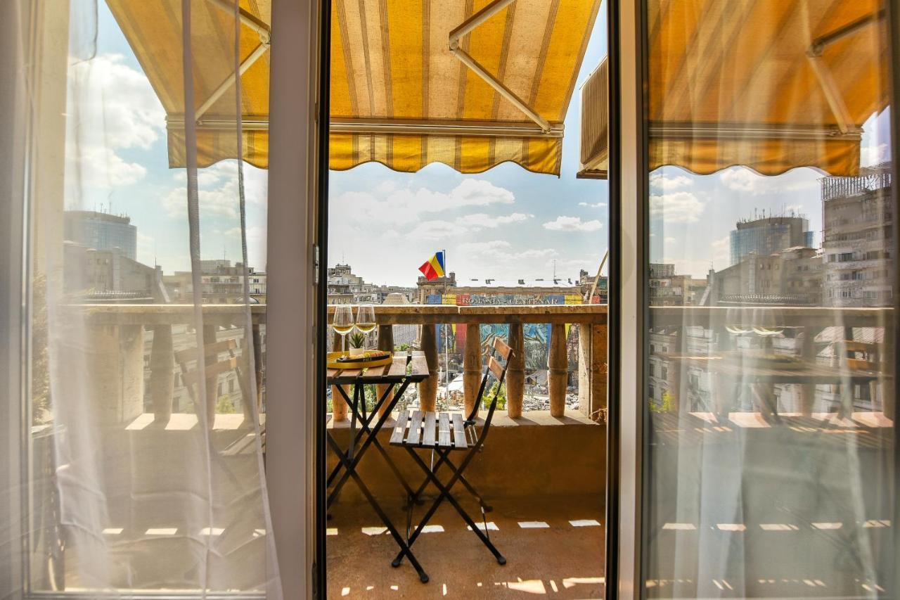 Chic Accommodation With Breathtaking Views Over Calea Victoriei - Your Central Heaven Bucareste Exterior foto